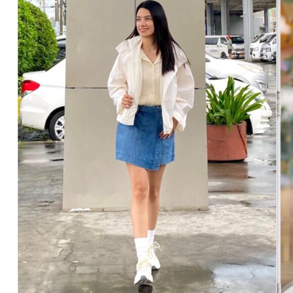 NWT Uniqlo Women's XXS Drapey Denim Skort Asymmetrical Blue Stretch - Picture 16 of 16